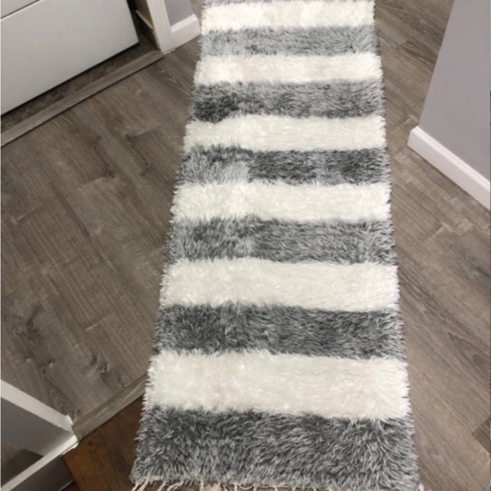 Striped Shag Runner Rug in Gray and White.About 75X25 with Fringed Edges